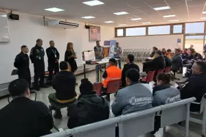 Realizaron simulacro de accidente de aviacin en el Aeropuerto "Felipe Varela"