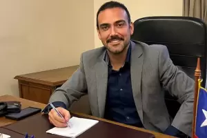 Un senador chileno asegur haber sido abducido por extraterrestres
