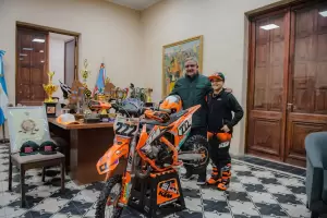 Jalil recibi la visita del destacado piloto juvenil Turbito Herrera