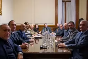 Ley Bases en el Senado: Francos busca acuerdos de ltimo minuto para lograr la aprobacin