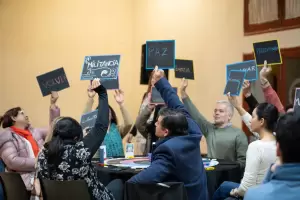 Vicegobernacin llev adelante un nuevo encuentro para pensar la democracia