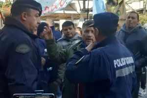 La Capital se endurece contra los municipales y activ el protocolo antipiquetes