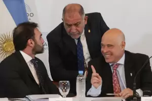 El oficialismo logr dictamen de la Ley Bases en el Senado