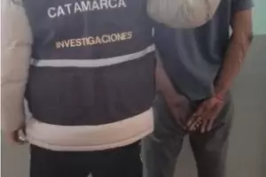 Polic�as esclarecen un il�cito perpetrado en el centro de la Capital y aprehenden a los presuntos autores del hecho