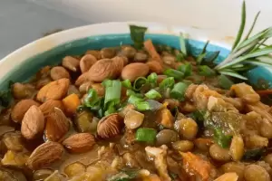 Cmo hacer un guiso de lentejas vegetariano que caliente el cuerpo: receta paso paso