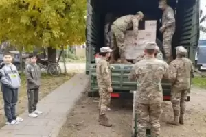 Escndalo de alimentos: El Ejrcito reparte los alimentos en comedores del conurbano