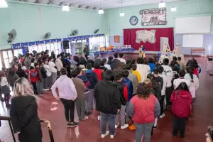 Entregaron equipamiento a la EPET N 7 y supervisaron las obras de la Agrotcnica de Nueva Coneta