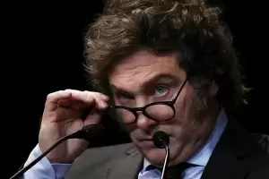 En la previa de la final de la Copa Am�rica, el Gobierno insisti� con la privatizaci�n de los clubes