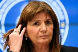 Bullrich asegura que los manifestantes estaban preparados para actuar con violencia y tomar el Congreso