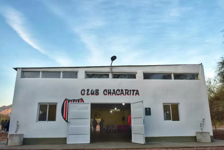 Inauguración del Salón de Usos Múltiples del Club Chacarita en Banda de Lucero
