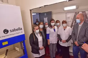 El Hospital San Juan recibi nueva cabina de bioseguridad