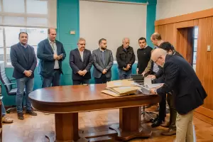 Realizaron la apertura de sobres para el nuevo puente en Las Juntas