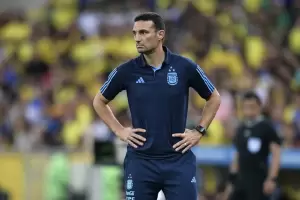 Por qu la Seleccin Argentina no tiene a Scaloni ni a Messi en el partido contra Per?