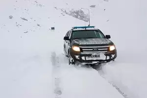 Mendoza: el Paso Cristo Redentor permanecer cerrado este domingo por intensas nevadas