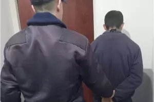 Aprehenden a un hombre y secuestran una motocicleta