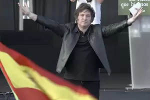 El Gobierno de Espaa cuestion el reconocimiento que le dar la oposicin a Javier Milei