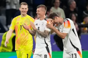 Alemania en la Eurocopa, Uruguay en la Copa Amrica y Frmula 1 y ms