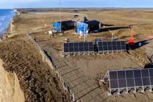 Crisis por los paneles solares: El embajador argentino en Chile dijo que Gabriel Boric sobreactu�