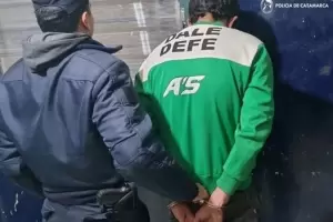 Justicia por mano propia: vecinos detuvieron a un arrebatador