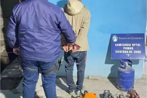 Polic�as recuperaron elementos sustra�dos y detuvieron a un joven en Pom�n