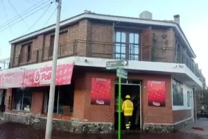 Un comercio se incendi en Santa Mara