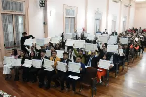 Nuevos egresados en la Facultad de Tecnologa y Ciencias Aplicadas