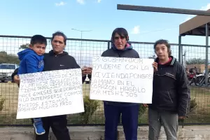 Vivienda para la familia Varela: Senz reconoci el reclamo pero no dio plazos ni una solucin