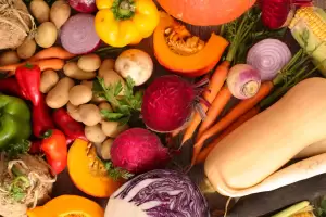 El vegetal comn que ayuda a controlar la hipertensin y frena el envejecimiento, segn especialistas