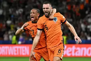 Eurocopa: Pases Bajos venci 2-1 a Turqua y enfrentar a Inglaterra en las semifinales