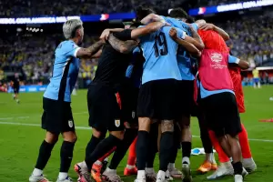 Uruguay le gan por penales a Brasil y se clasific a las semifinales de la Copa Amrica