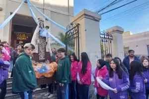El Colegio del Carmen vive el triduo en honor a su Patrona: cu�ndo es la procesi�n