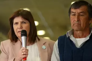 Tras el encuentro con el padre de Loan, Bullrich declar que El Presidente est muy angustiado por lo que pasa