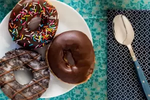 Cmo hacer donas de chocolate y caf: la mejor opcin para tus desayunos y meriendas de invierno