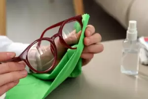 PAMI: cmo tramitar los lentes gratuitos para jubilados en agosto 2025