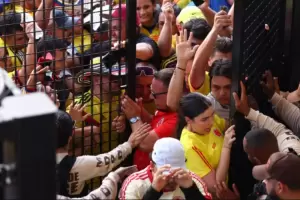 La Conmebol responsabiliza a las autoridades del Hard Rock Stadium por los graves incidentes antes del partido