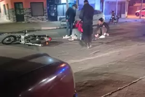 Motociclista lesionado tras ser chocado en Capital