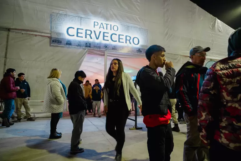 poncho 24 - patio cervecero-4