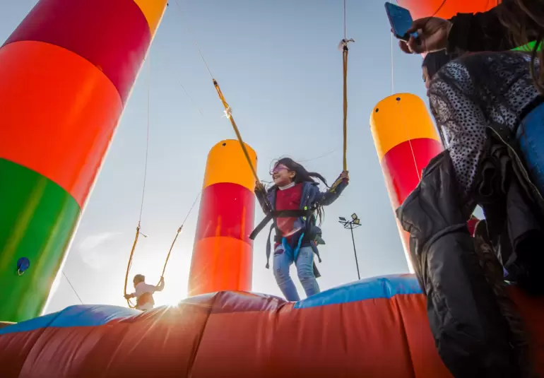 Poncho 2024: La zona de inflables, un boom entre los ms chicos