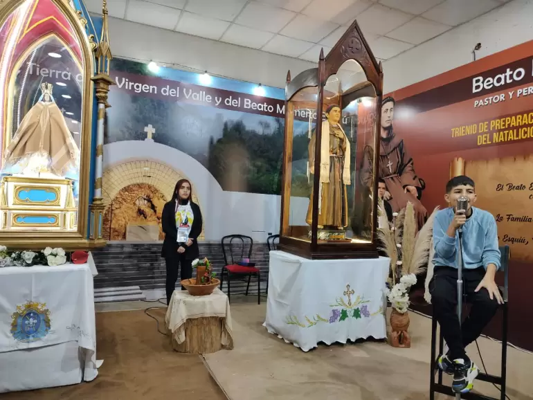 homenaje virgen poncho