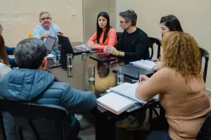 Se acredita este jueves el bono extraordinario para trabajadores pblicos y becados