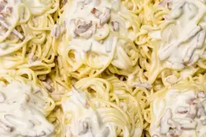 Paso a Paso: Cmo hacer salsa blanca para pasta?, acompaamiento fcil y rpido