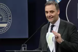 Oficializaron la designacin de Adorni como Secretario de Comunicacin