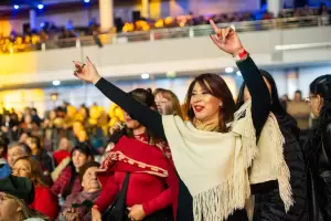 El Poncho 2024 llega a su fin y se despide con el sorteo del auto 0 km y Ke Personajes