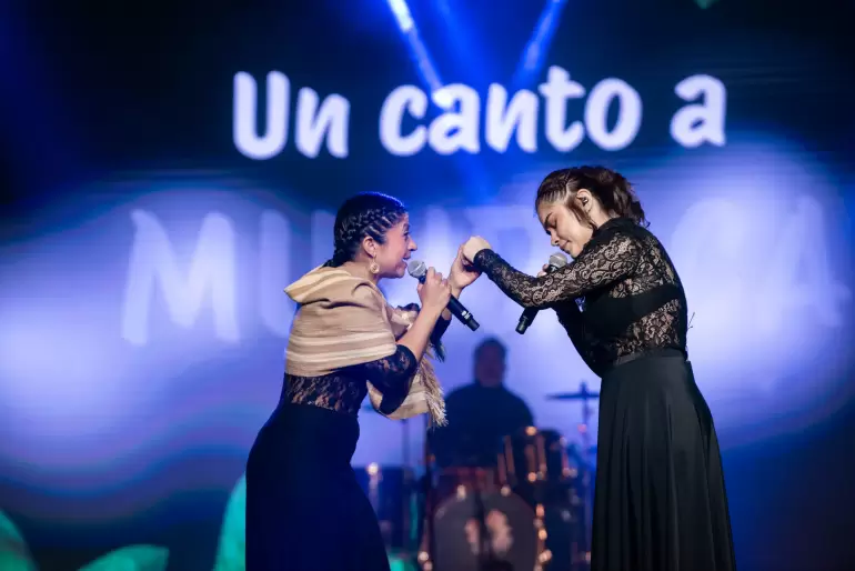 poncho sabado escenario mayor