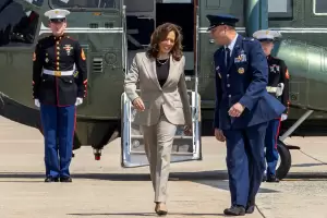 Kamala Harris recaud una cifra rcord de casi 47 millones de dlares en las primeras horas de su campaa