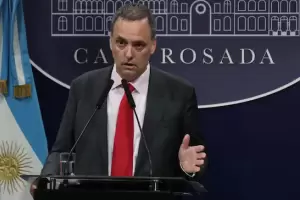 Adorni encabeza la lista de legisladores porteos por La Libertad Avanza