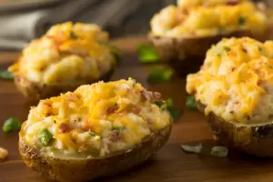 Papas rellenas de pollo: el paso a paso para hacer esta receta fcil, rpida y econmica