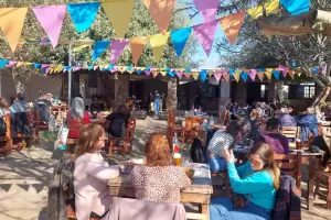 Maana al medioda habr pea en la Casa de la Puna