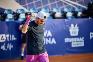 Cerndolo se consagr campen en Croacia y gan el tercer ttulo de su carrera