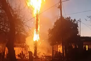 Tras un asado familiar, dejaron brasas encendidas y termin en un incendio